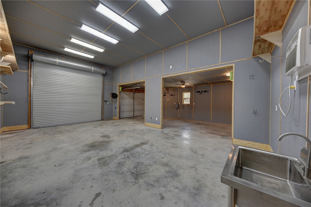 2375 FM 2935 Road North Brenham, TX 77833 - Photo 38 of 47 a view of an empty room