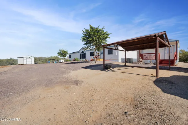 $648,000 | 1218 East Sentinel Rock Road, Phoenix, AZ 85086