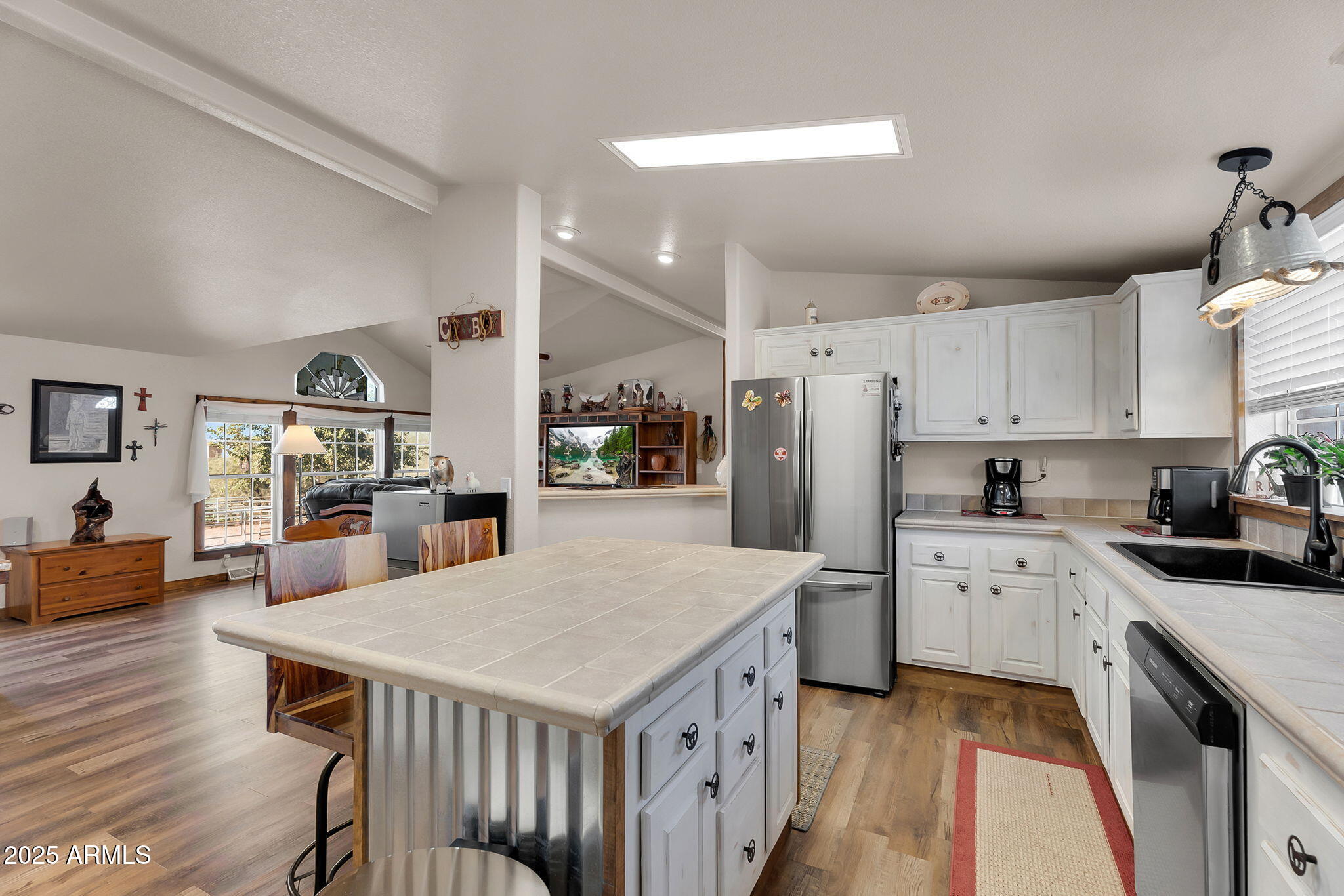 1218 East Sentinel Rock Road Phoenix, AZ 85086 - Photo 23 of 72 12-web-or-mls-Sentinel Rock -17