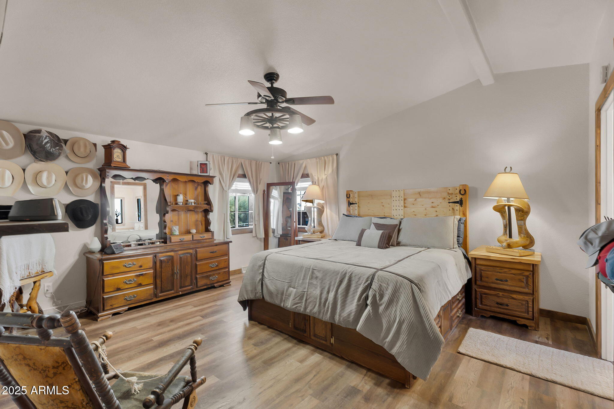 1218 East Sentinel Rock Road Phoenix, AZ 85086 - Photo 31 of 72 20-web-or-mls-Sentinel Rock -20