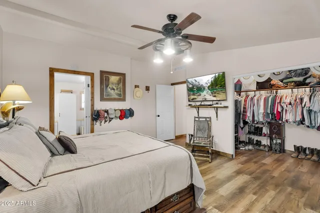 $648,000 | 1218 East Sentinel Rock Road, Phoenix, AZ 85086