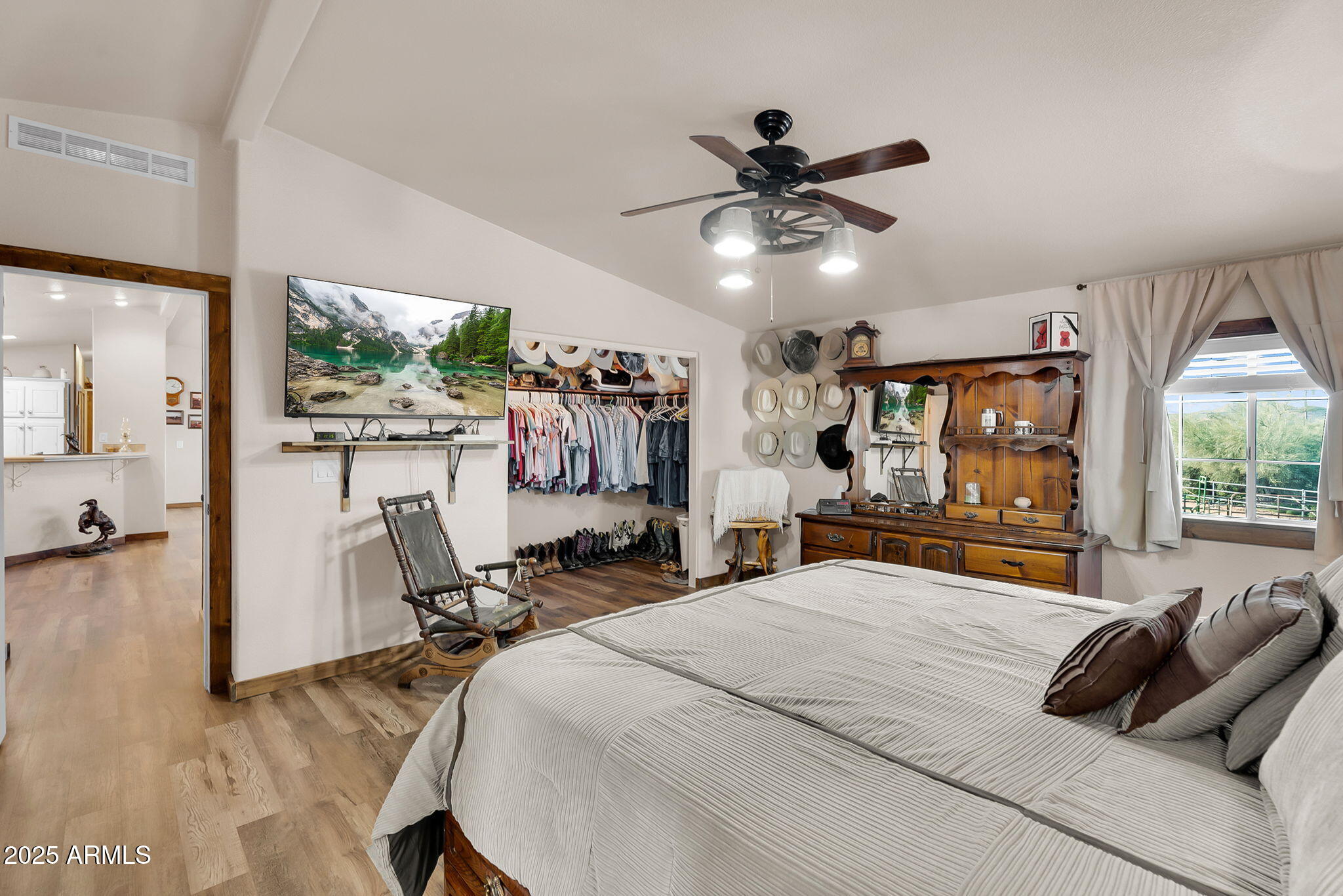 1218 East Sentinel Rock Road Phoenix, AZ 85086 - Photo 34 of 72 23-web-or-mls-Sentinel Rock -23