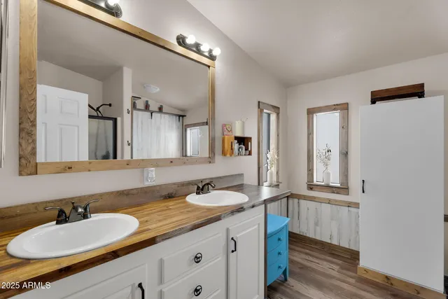 $648,000 | 1218 East Sentinel Rock Road, Phoenix, AZ 85086