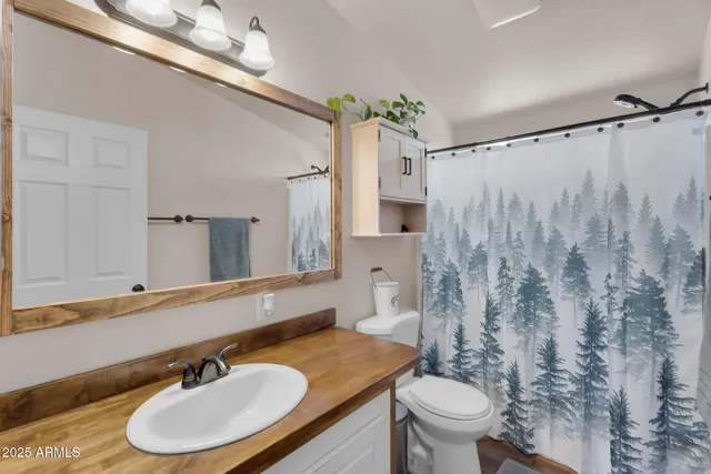 $648,000 | 1218 East Sentinel Rock Road, Phoenix, AZ 85086