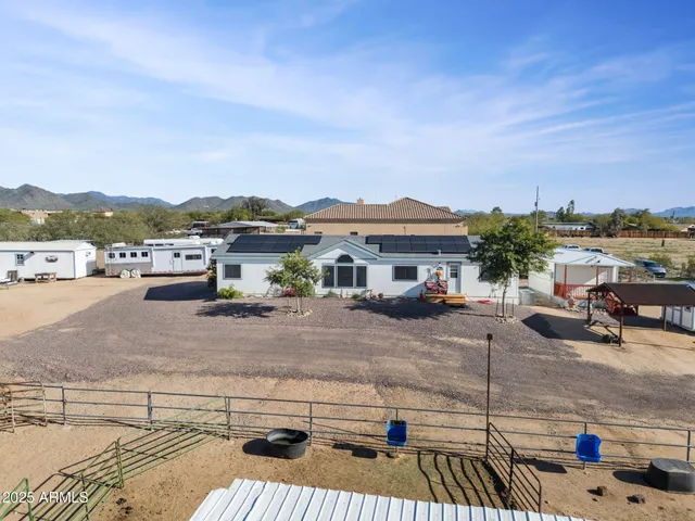 $648,000 | 1218 East Sentinel Rock Road, Phoenix, AZ 85086