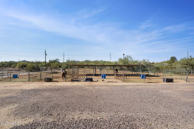 $648,000 | 1218 East Sentinel Rock Road, Phoenix, AZ 85086