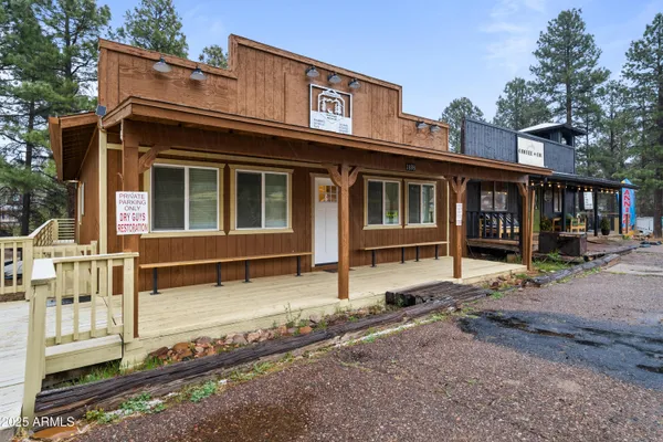 $293,000 | 1898 Highway 260, Overgaard, AZ 85933