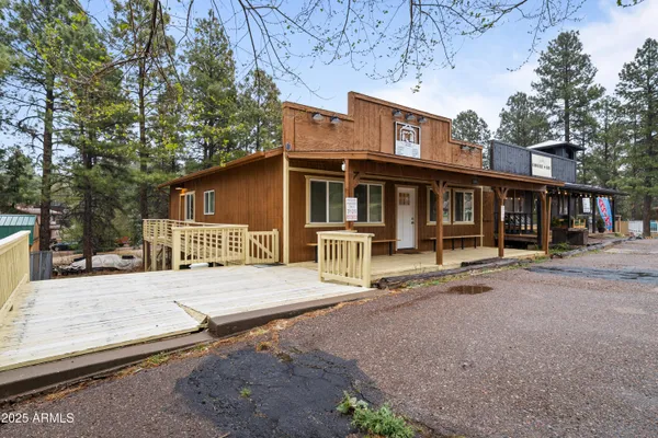 $293,000 | 1898 Highway 260, Overgaard, AZ 85933