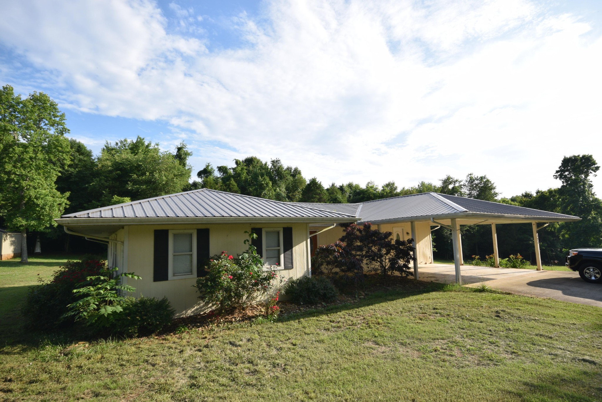 6171 Matlock Bend Road Loudon, TN 37774 - Photo 1 of 14 Gallery Image 1