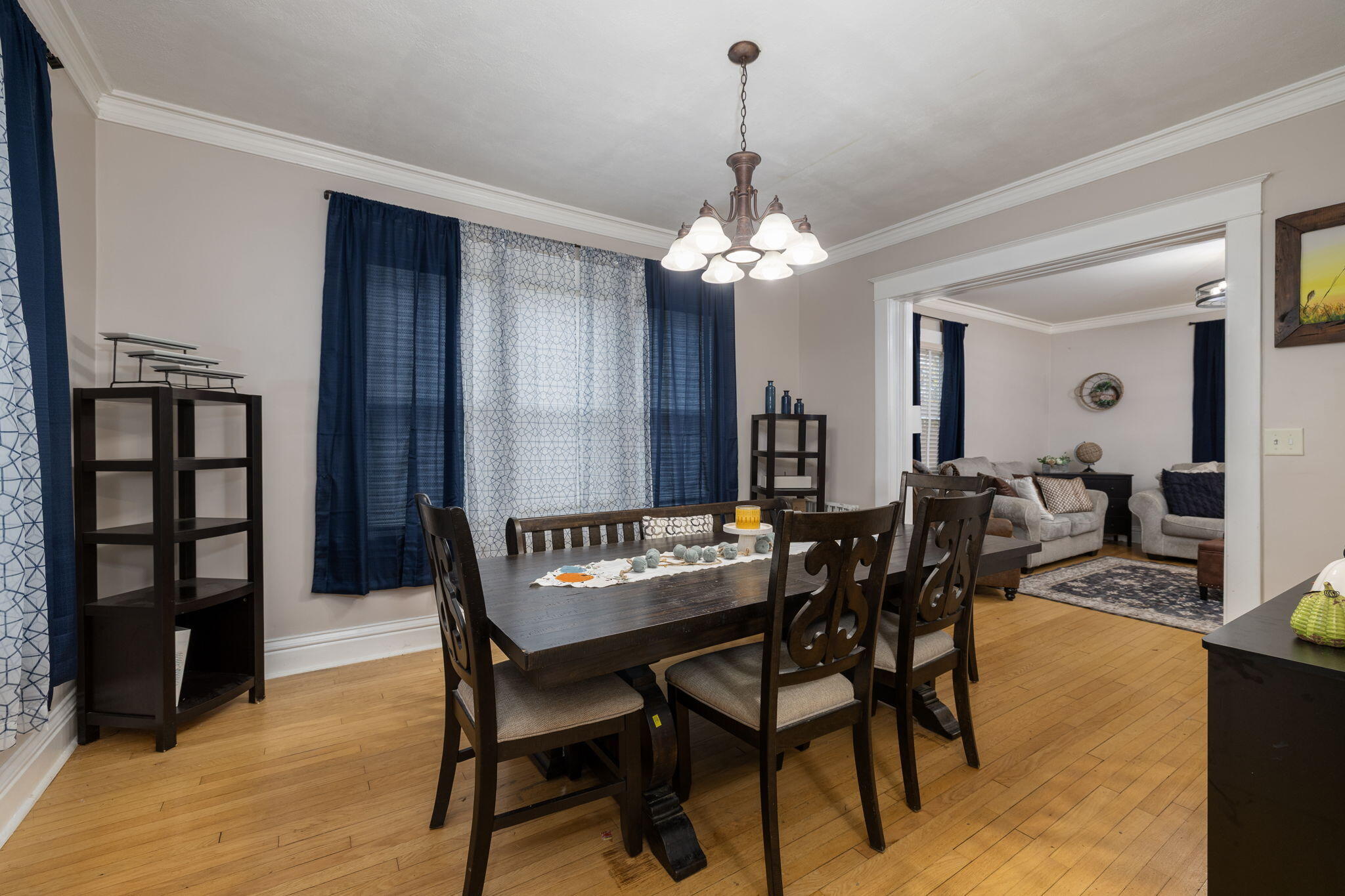 527 15th Street South La Crosse, WI 54601 - Photo 8 of 19 Dining Room