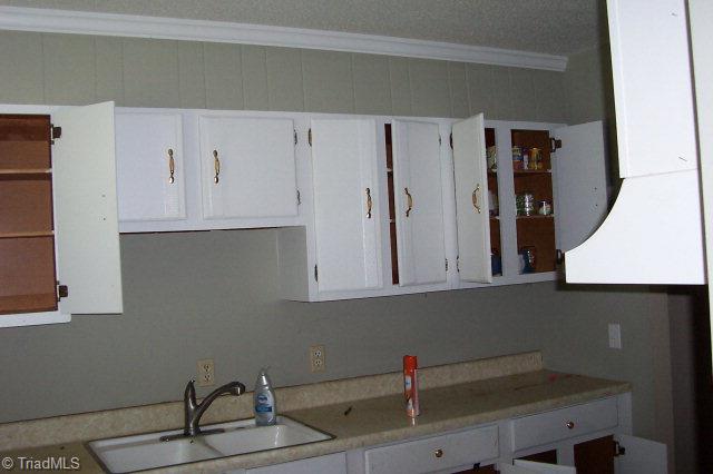228 Railroad Ruritan Club Road Roaring River, NC 28669 - Photo 3 of 9 Gallery Image 3