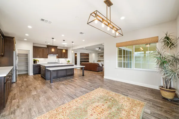 $1,000,000 | 552 North Miraloma Court, Mountain House, CA 95391