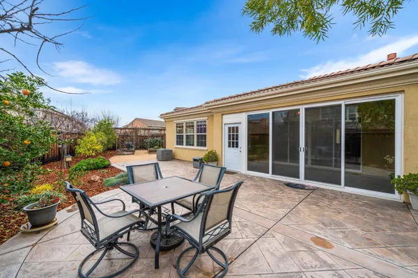 $1,000,000 | 552 North Miraloma Court, Mountain House, CA 95391