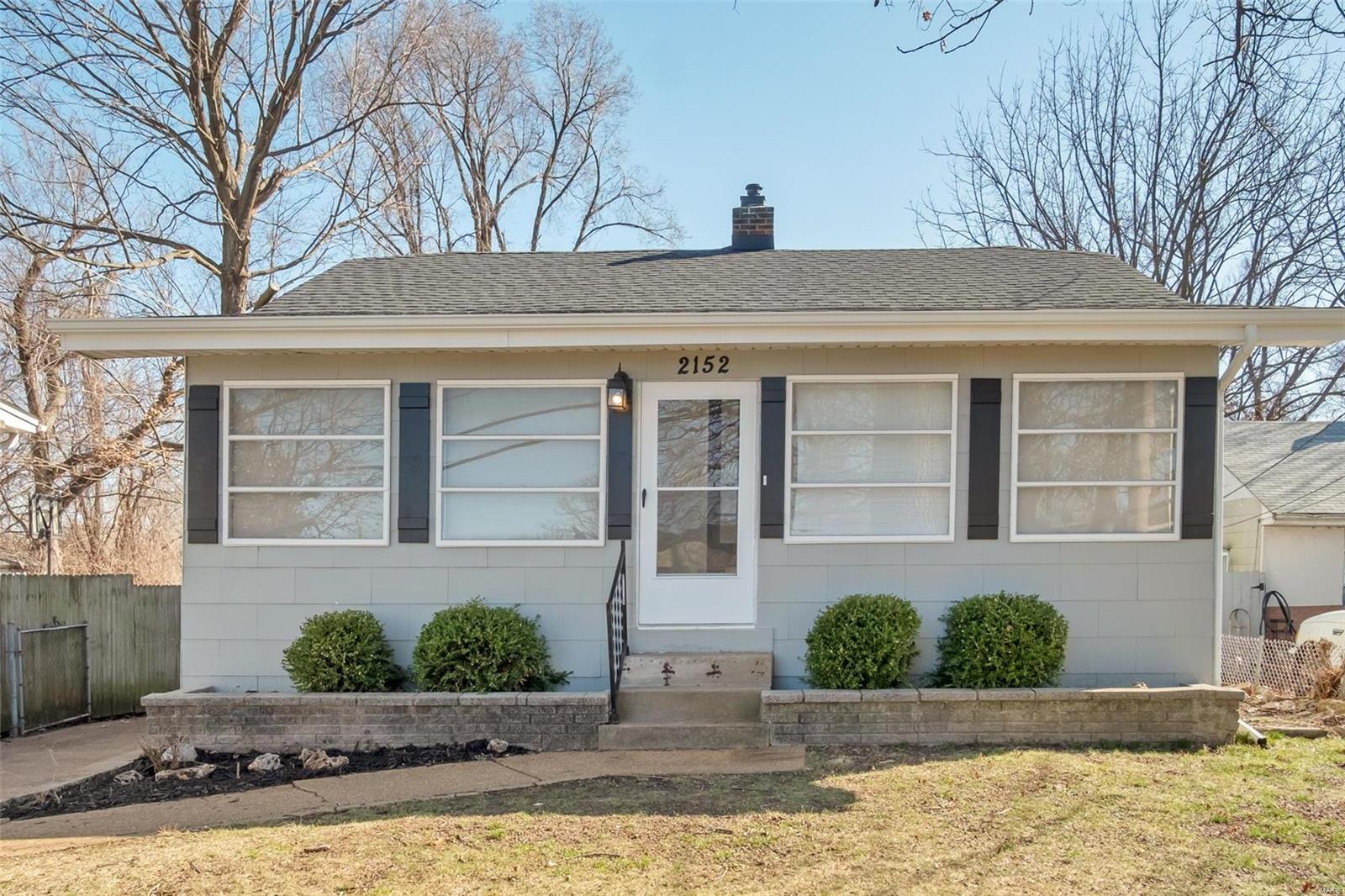 2152 North Warson Road St. Louis, MO 63114 - Photo 1 of 26 Gallery Image 1