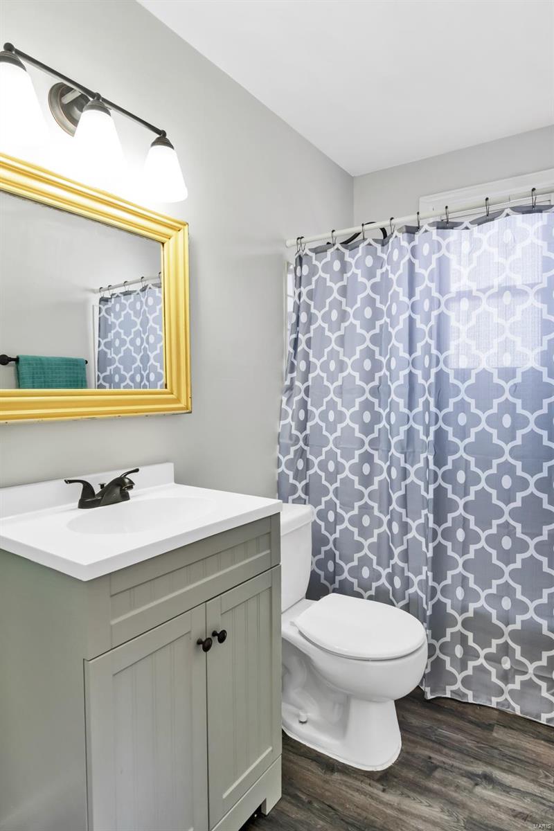 2152 North Warson Road St. Louis, MO 63114 - Photo 17 of 26 Gallery Image 17