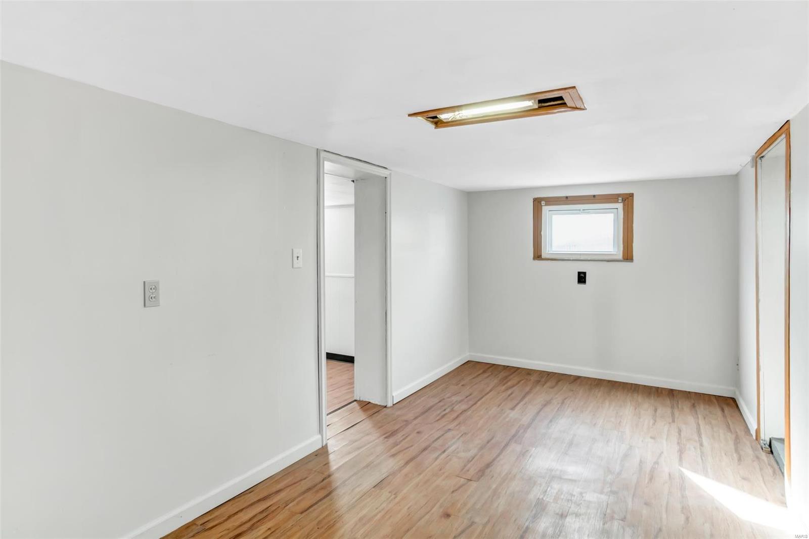 2152 North Warson Road St. Louis, MO 63114 - Photo 22 of 26 Gallery Image 22