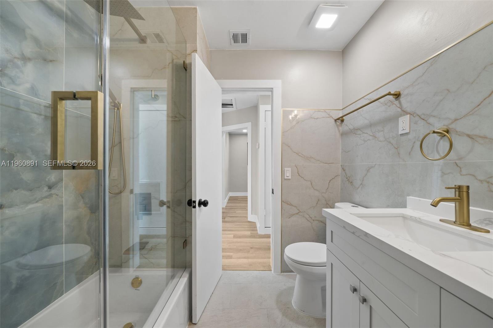 19335 Franjo Road Cutler Bay, FL 33157 - Photo 8 of 45