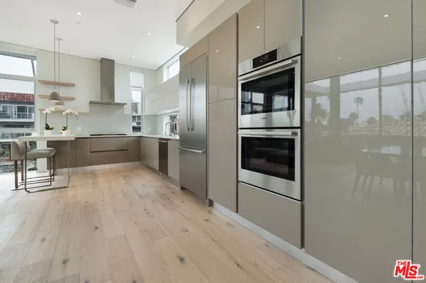 $10,900 | 11962 Gorham Avenue, Unit 2, Los Angeles, CA 90049