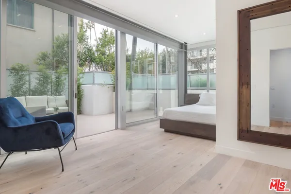 $10,900 | 11962 Gorham Avenue, Unit 2, Los Angeles, CA 90049