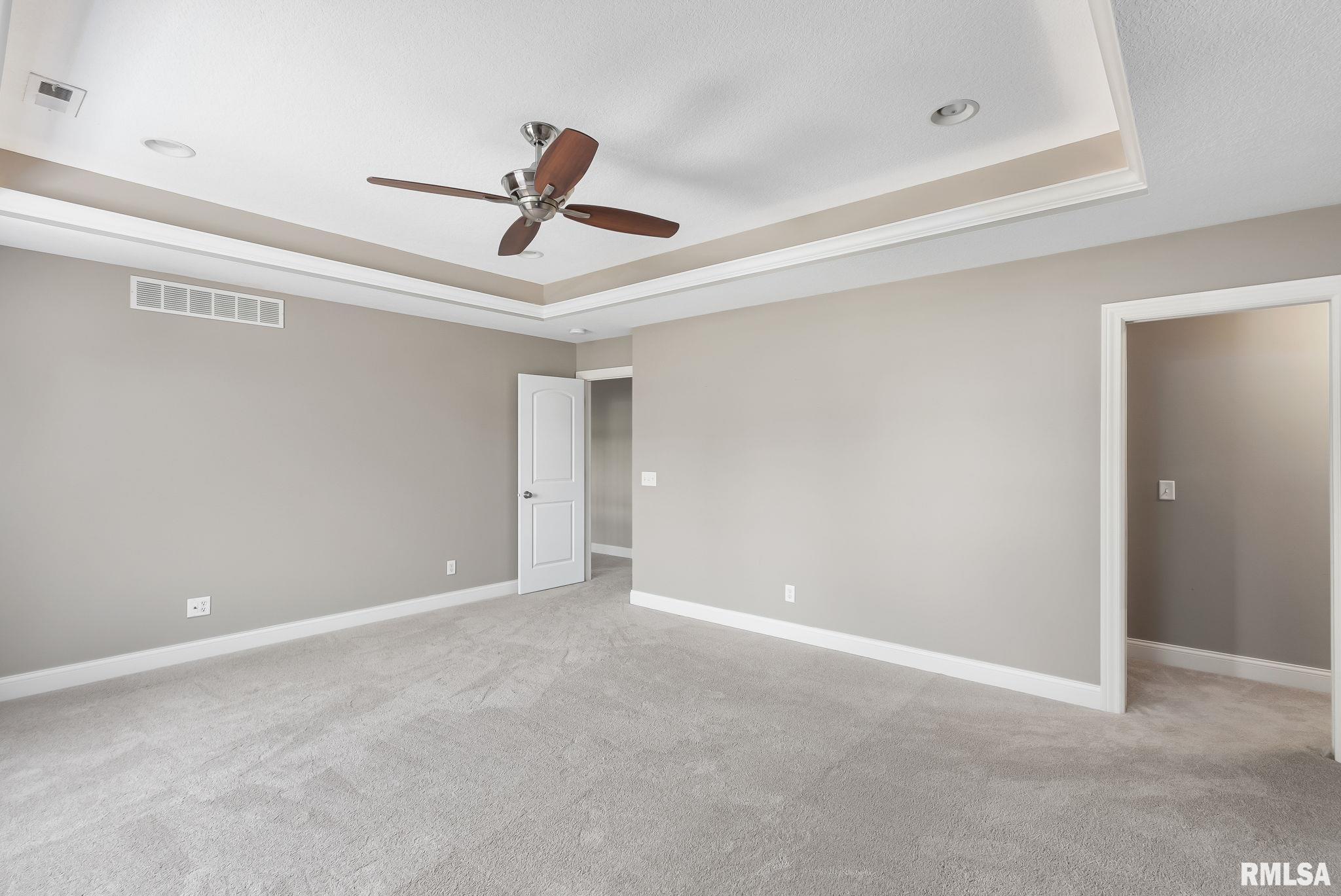 5342 Judge Road Bettendorf, IA 52722 - Photo 20 of 44 Gallery Image 20