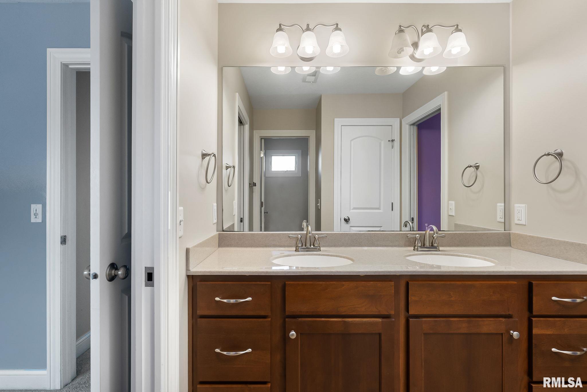 5342 Judge Road Bettendorf, IA 52722 - Photo 27 of 44 Gallery Image 27