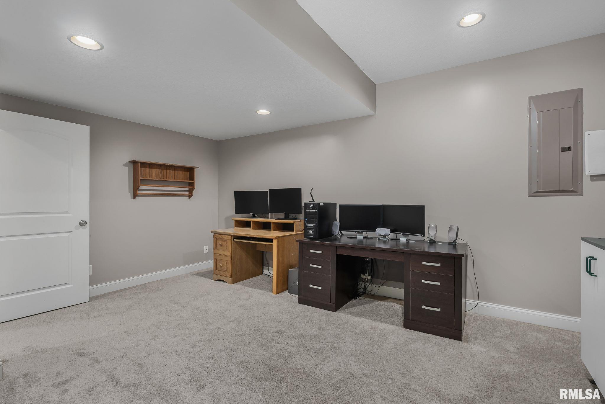 5342 Judge Road Bettendorf, IA 52722 - Photo 34 of 44 Gallery Image 34