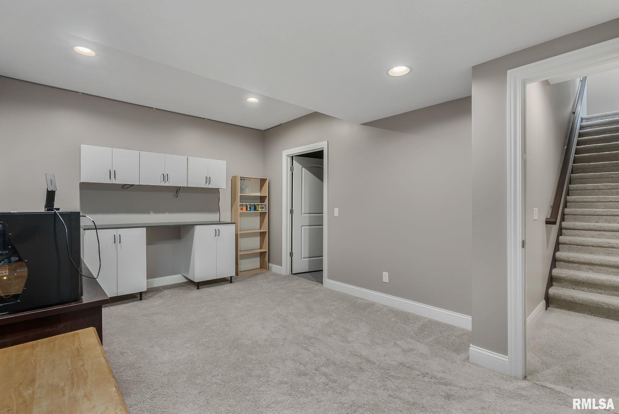 5342 Judge Road Bettendorf, IA 52722 - Photo 41 of 44 Gallery Image 41