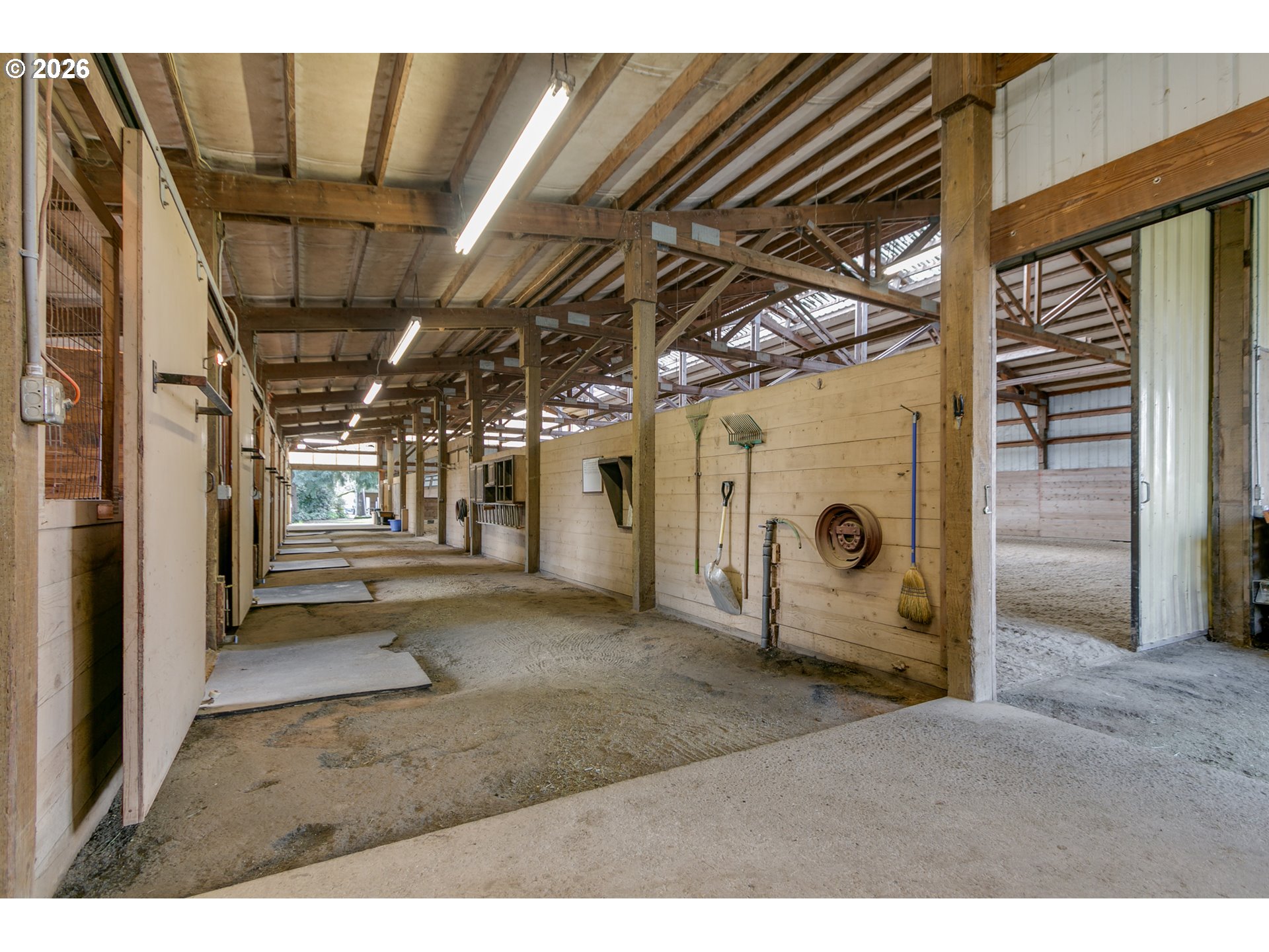 34817 Mathews Road Eugene, OR 97405 - Photo 29 of 40