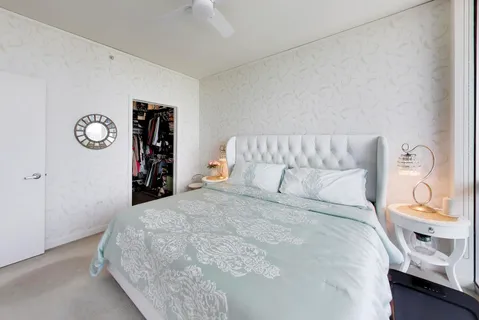 $395,000 | 1901 South Calumet Avenue, Unit 2208, Chicago, IL 60616