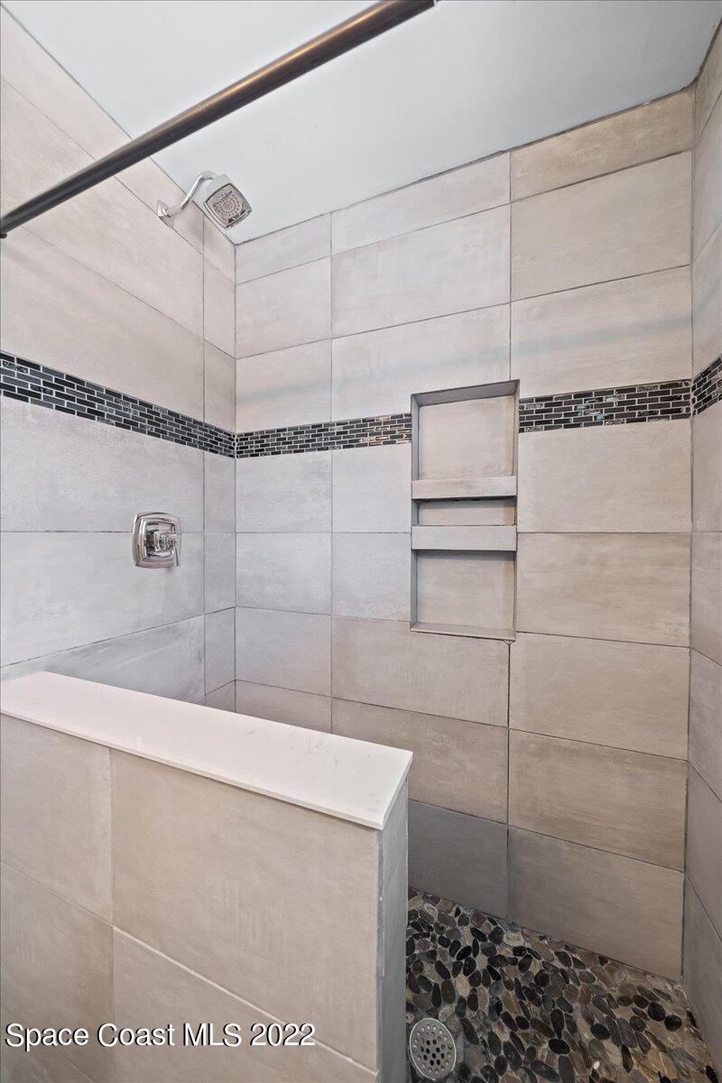 2150 Shell Avenue Indialantic, FL 32903 - Photo 26 of 32 Master Bath