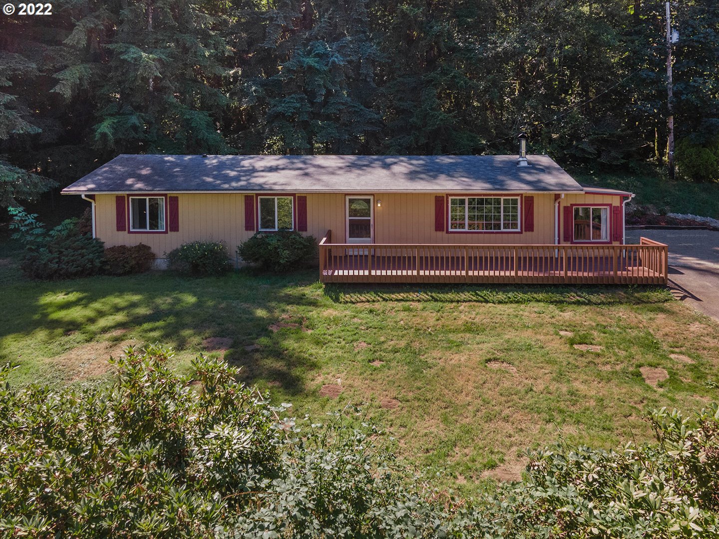72293 Lentz Road Rainier, OR 97048 - Photo 1 of 22 front view of a house with a yard