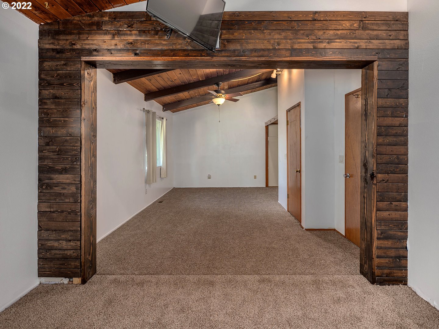 72293 Lentz Road Rainier, OR 97048 - Photo 11 of 22 a view of entryway