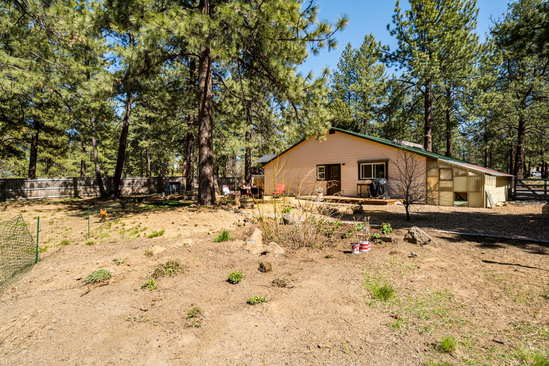 60169 Cheyenne Road Bend, OR 97702 - Photo 34 of 39 JH5_8596