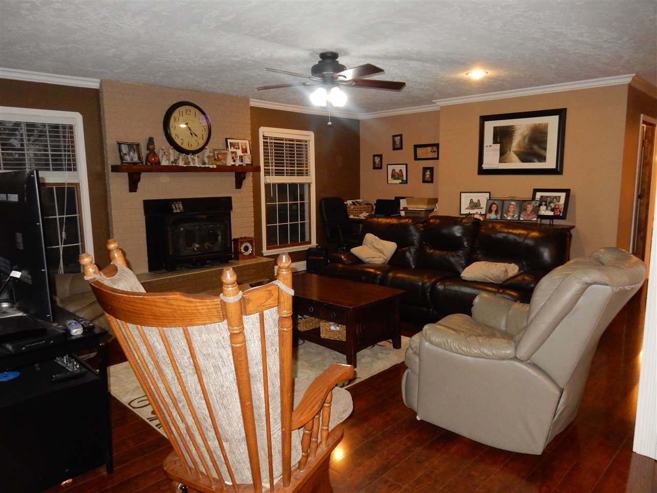 9125 Steward Road Tell City, IN 47586 - Photo 13 of 26 Gallery Image 13