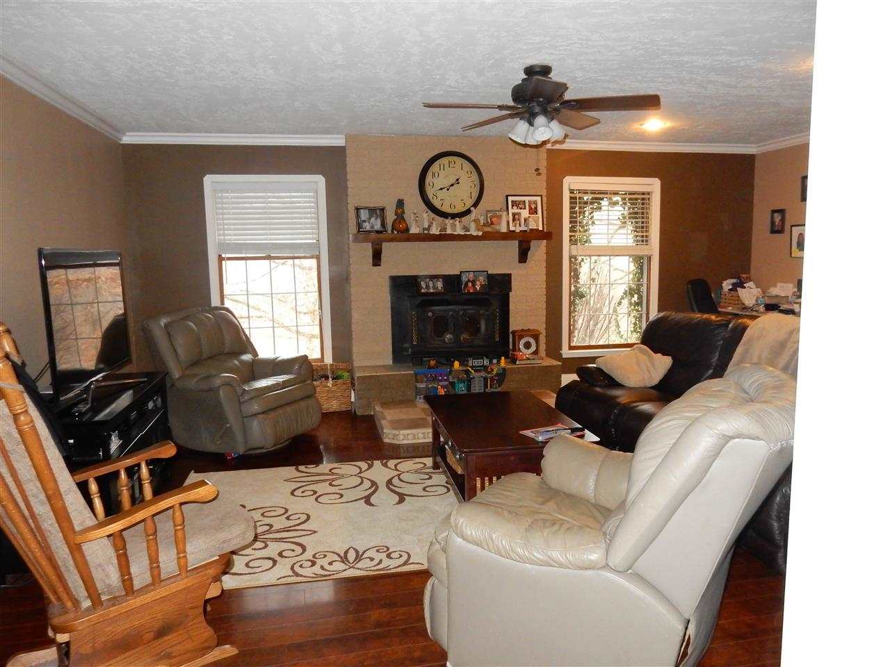 9125 Steward Road Tell City, IN 47586 - Photo 14 of 26 Gallery Image 14