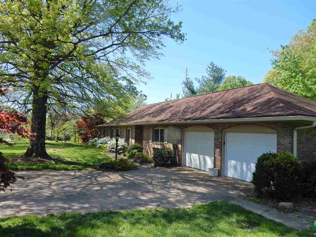 9125 Steward Road Tell City, IN 47586 - Photo 5 of 26 Gallery Image 5