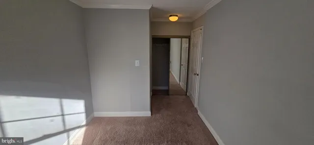 $1,995 | 2301 Farrington Avenue, Unit 303, Alexandria, VA 22303