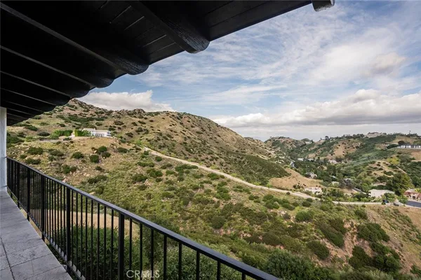 $2,350,000 | 34 Sage Lane, Bell Canyon, CA 91307