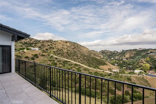$2,350,000 | 34 Sage Lane, Bell Canyon, CA 91307