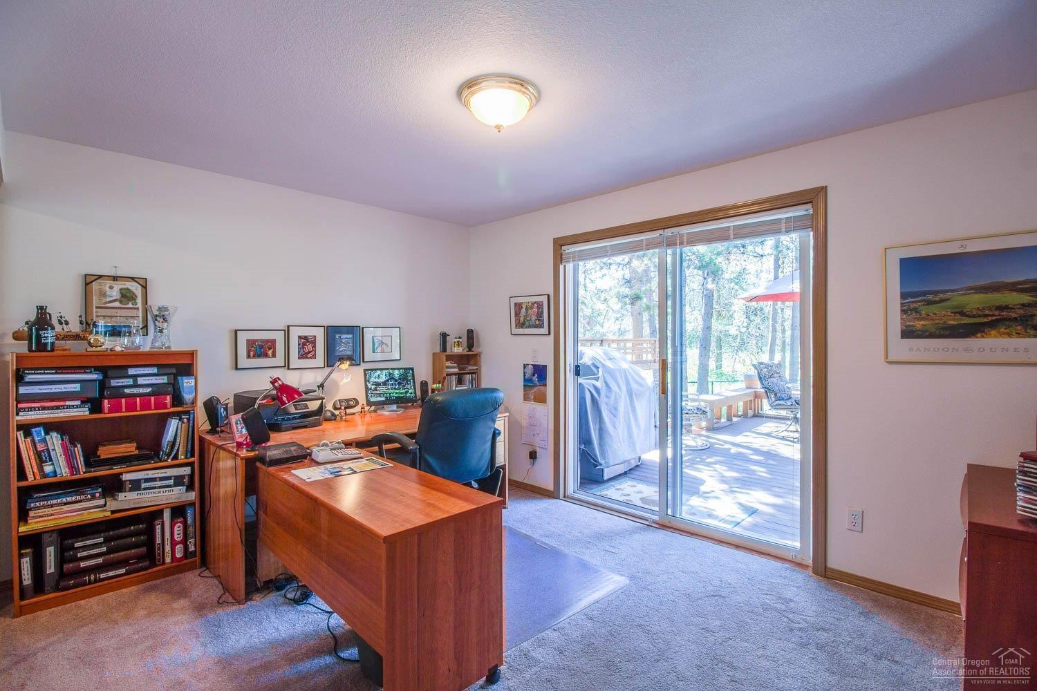 17147 Upland Road Bend, OR 97707 - Photo 20 of 24 Additional Photo