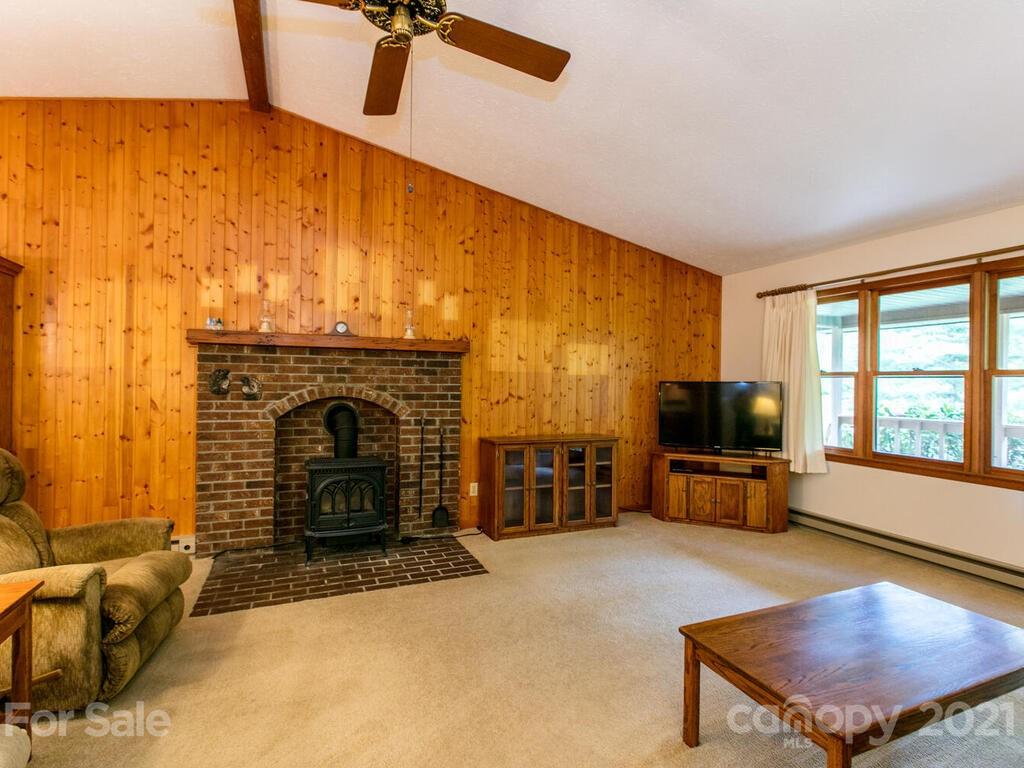 227 Gravely Branch Road Fletcher, NC 28732 - Photo 12 of 39 Gallery Image 12