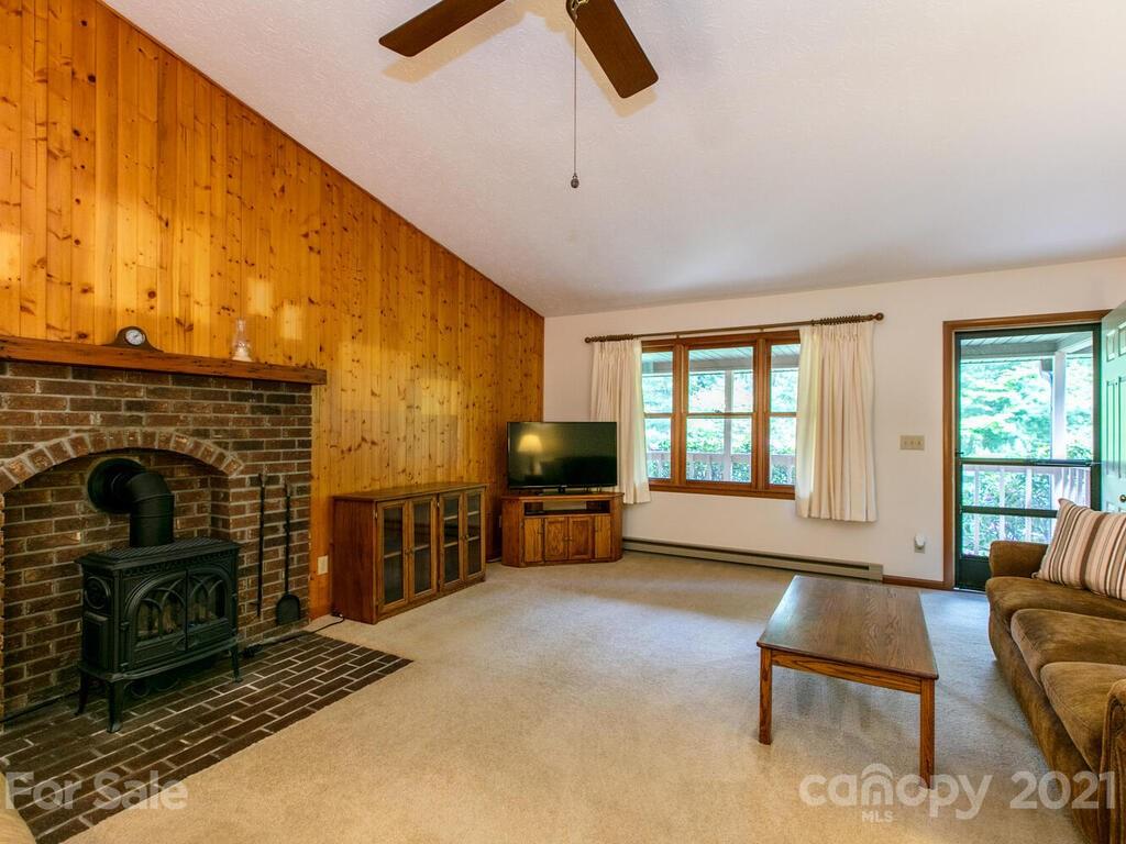 227 Gravely Branch Road Fletcher, NC 28732 - Photo 13 of 39 Gallery Image 13
