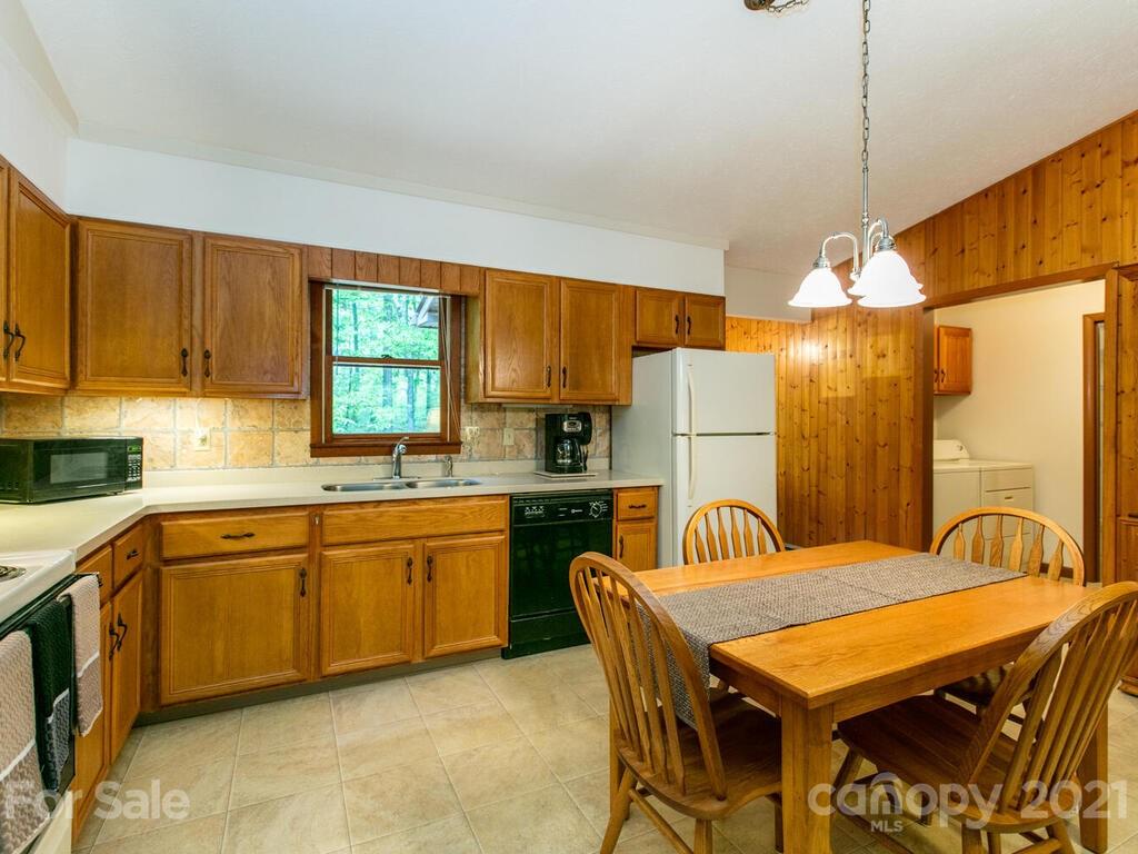 227 Gravely Branch Road Fletcher, NC 28732 - Photo 20 of 39 Gallery Image 20