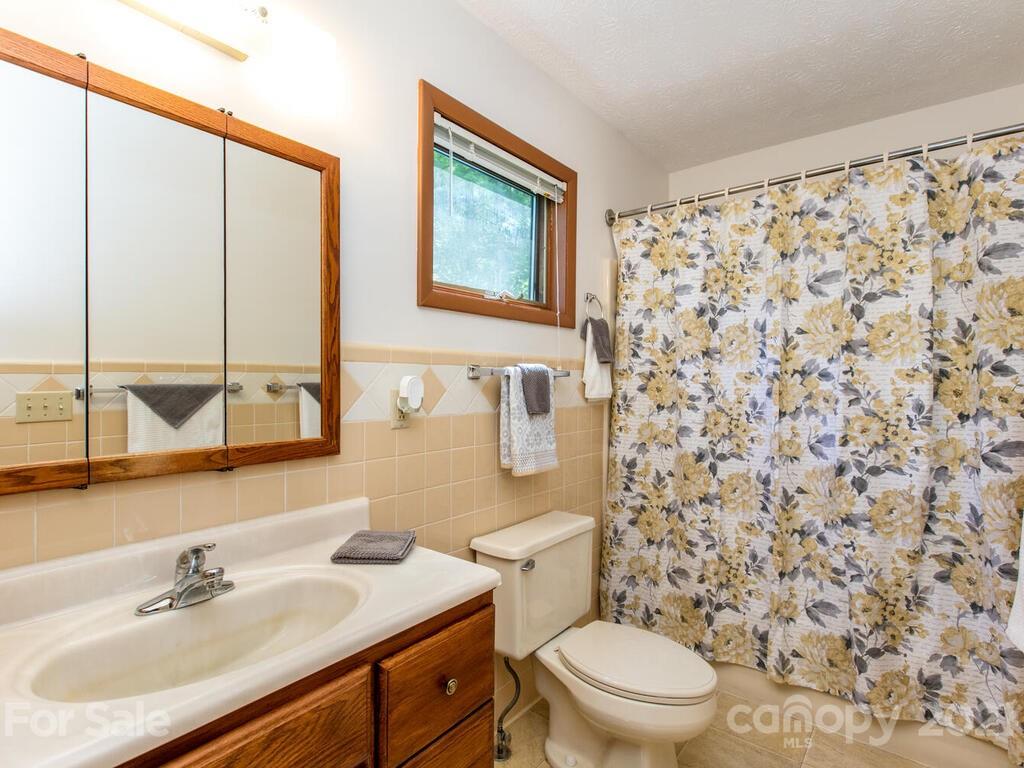 227 Gravely Branch Road Fletcher, NC 28732 - Photo 26 of 39 Gallery Image 26