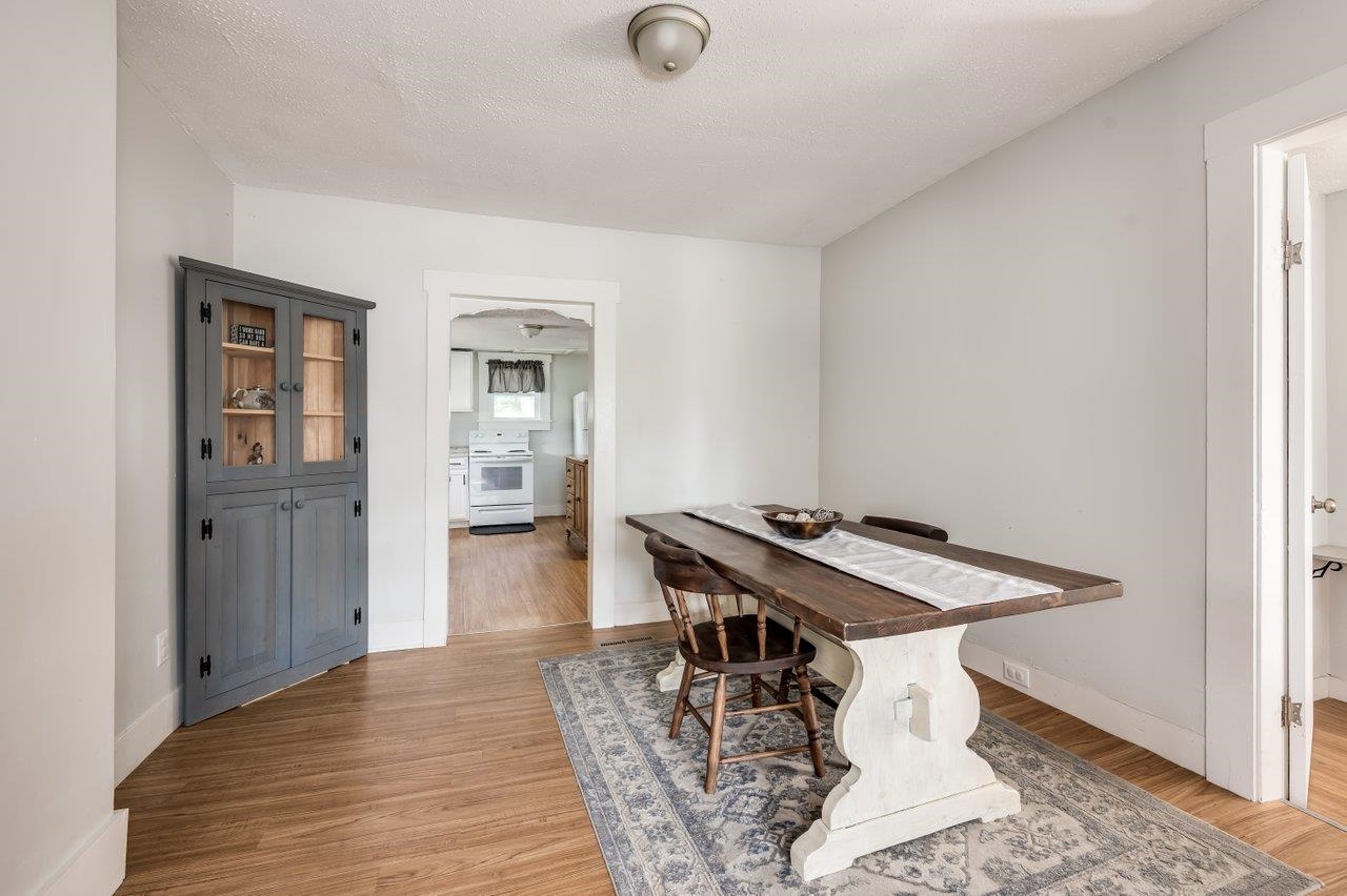 59 Walnut Street Rochester, NH 03867 - Photo 17 of 40