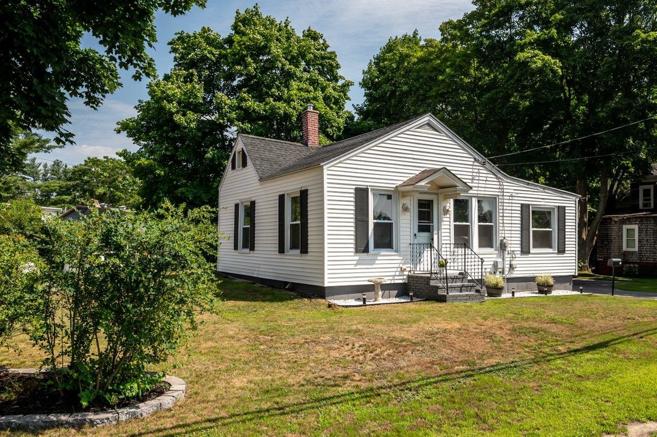 59 Walnut Street Rochester, NH 03867 - Photo 36 of 40