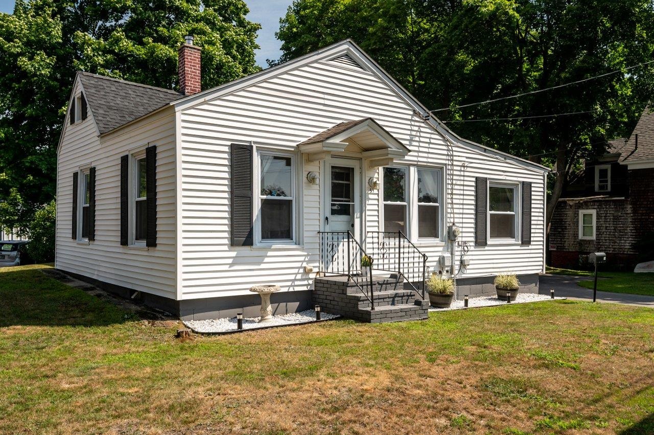 59 Walnut Street Rochester, NH 03867 - Photo 38 of 40