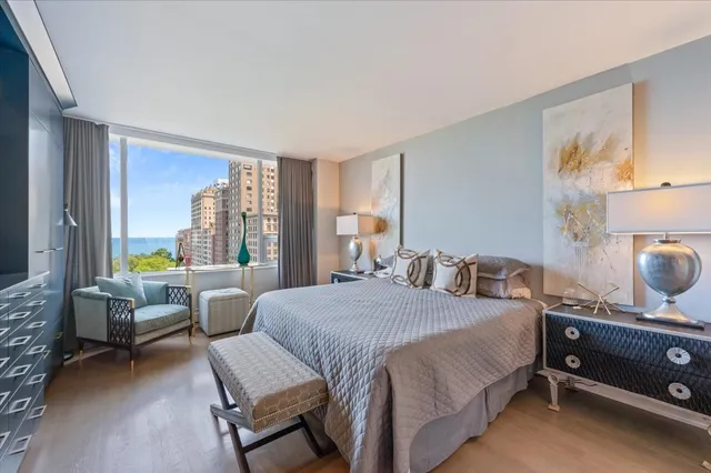 $14,000 | 1000 North Lake Shore Plaza, Unit 12B, Chicago, IL 60611