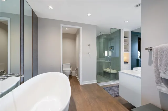 $14,000 | 1000 North Lake Shore Plaza, Unit 12B, Chicago, IL 60611