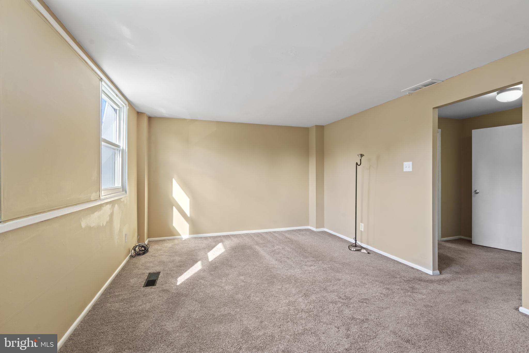 4274 Lawnside Road Philadelphia, PA 19154 - Photo 14 of 20 a view of empty room